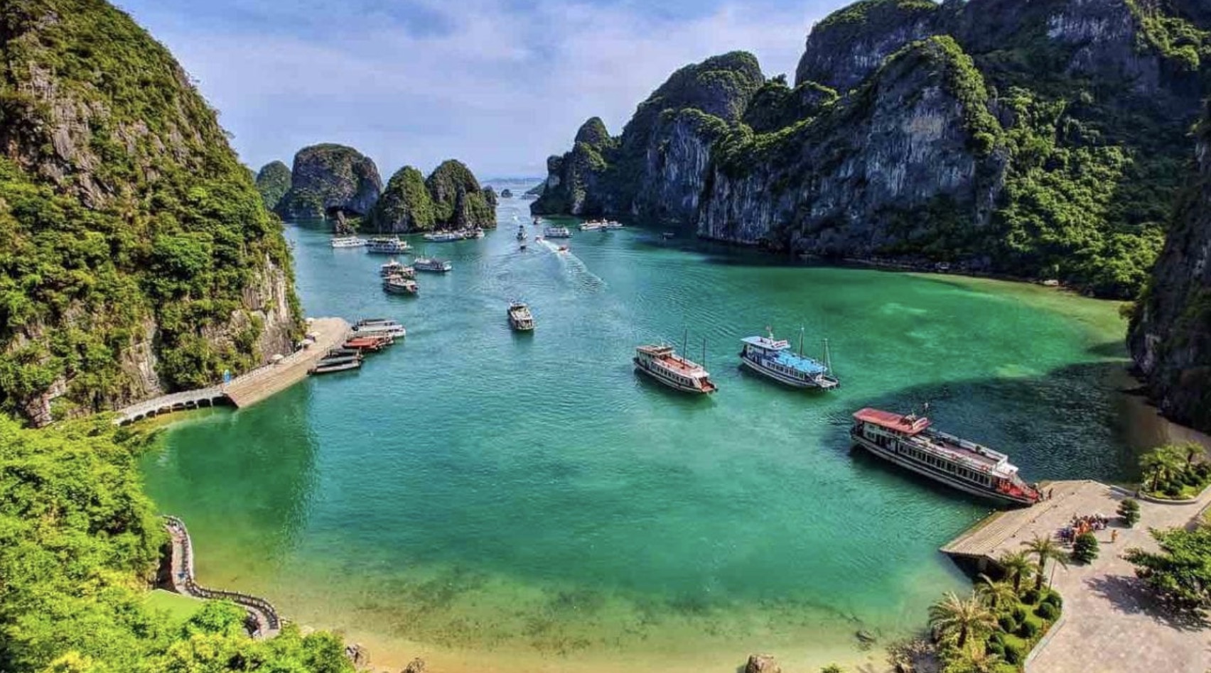 越南下龍灣景點推薦top10，絕美海灣、水上人家…人間仙境由此去